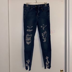 Distressed Skinny Jeans